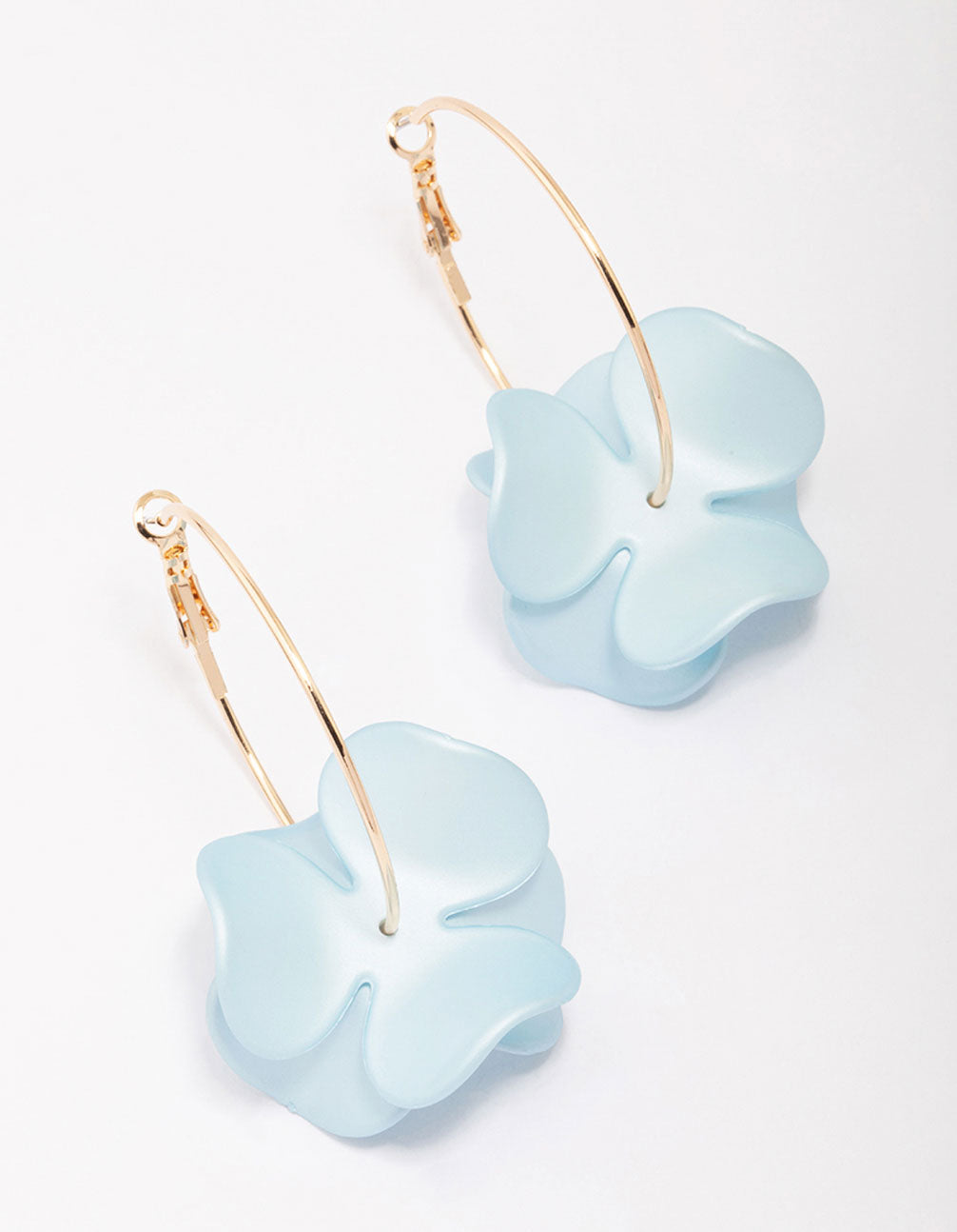 Stylish Gold and Blue Iridescent Flower-Charmed Hoop Earrings for Daily Wear