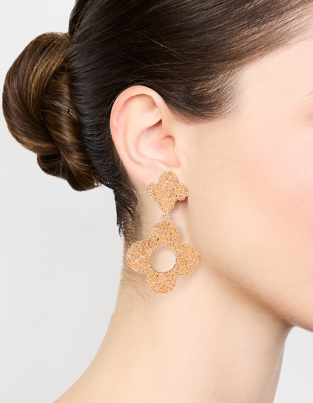 Stylish Gold Hollow Floral Drop Earrings for Elegant Look
