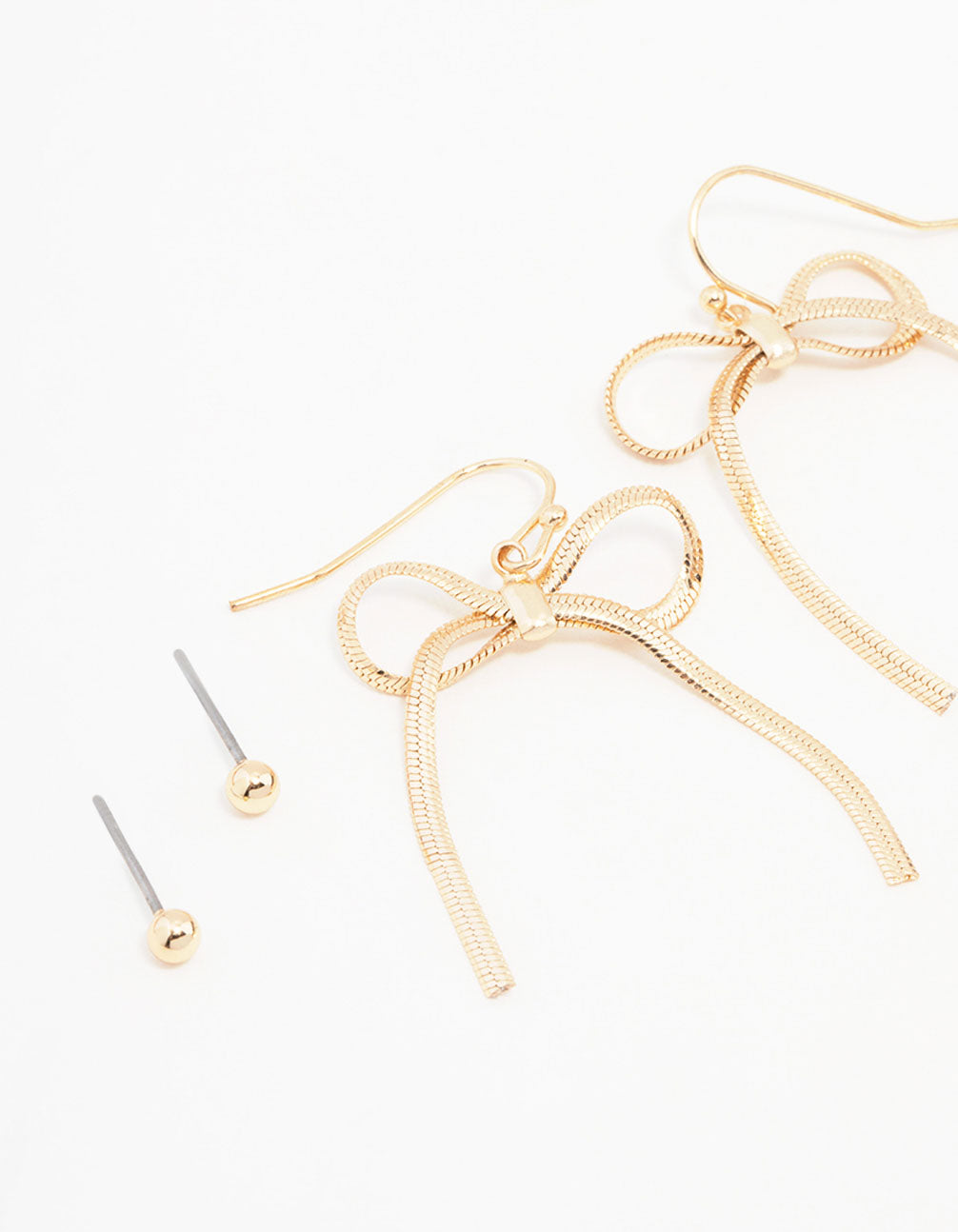 3-Piece Set of Gold-Colored Bow Earrings for a Stylish Look