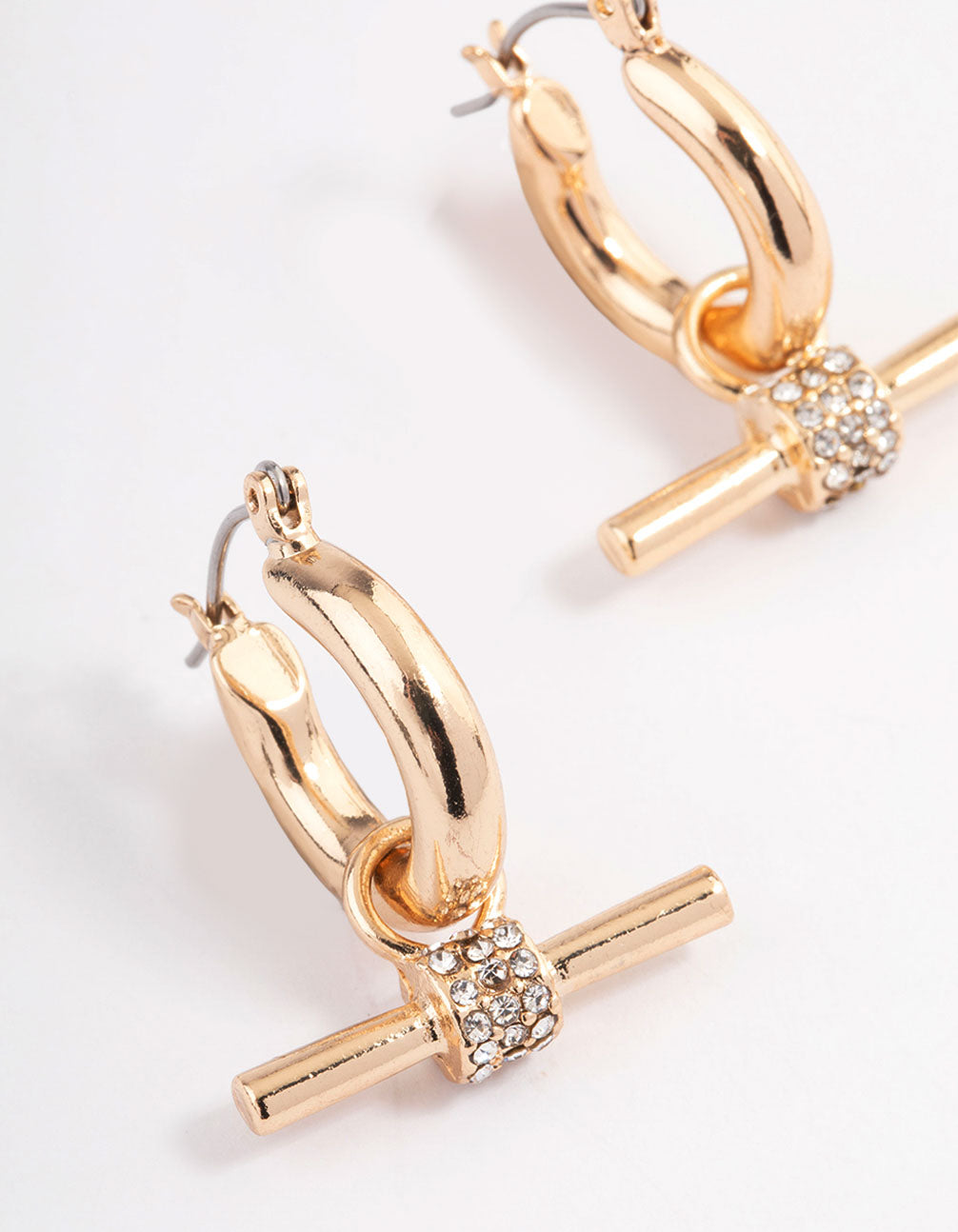 Gorgeous Gold Bling Toggle Style Hoop Earrings for Fashion Enthusiasts