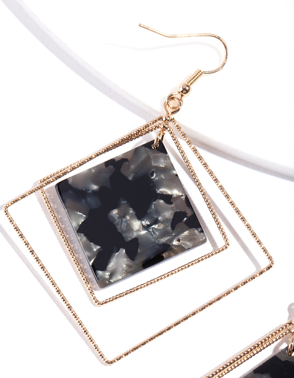 Stylish Gold Plated Hanging Earrings in Diamond Shape Design