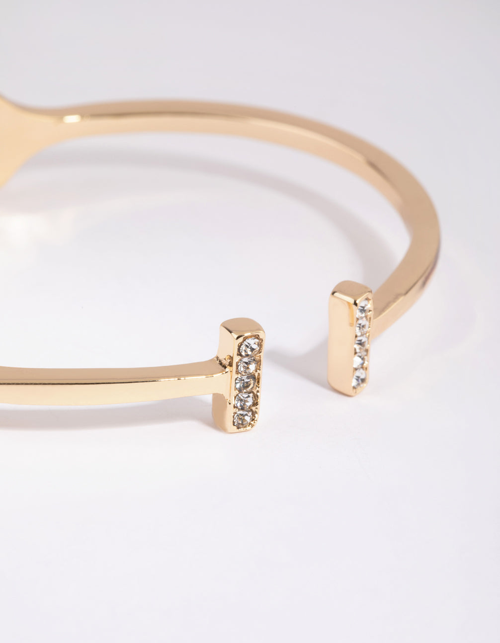 Stylish Gold-Toned Hinge Bracelet for Elegant Looks